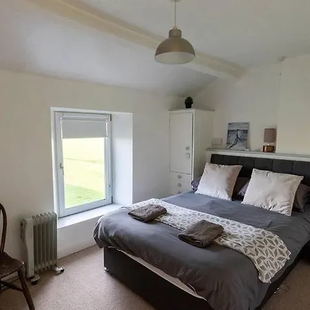 بيت للعطل Escape To Our Cosy With Log Burner In Drigg, District Drigg