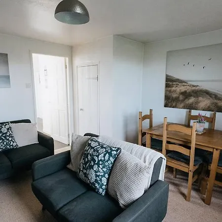 Casa vacanze Escape To Our Cosy With Log Burner In Drigg, District Drigg